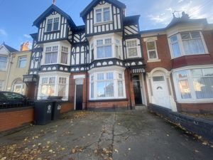 Photo 1- click for photo gallery